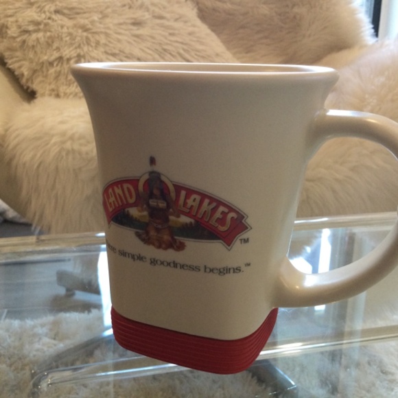 Land O’ Lakes Mug Coffee Tea Indian Native American Maiden Retired Used - Picture 8 of 8